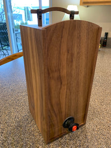 Plans to Make Your Own: Decorative Wood Box for Your Favorite Boxed Wine